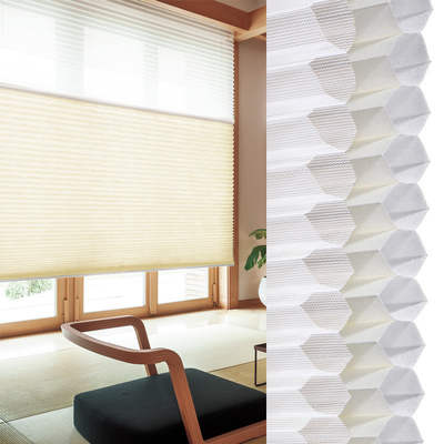 Transformez vos stores de nid d'abeille texturés pour une expérience tactile et sensorielle