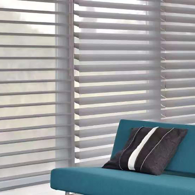 Le tissu blanc Shangrila Blind et la fibre de polyester Le duo parfait pour le style doux de la pièce