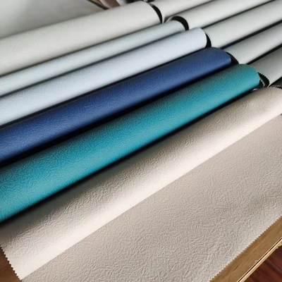 Modernez votre espace avec des stores en tissu et un fonctionnement sans fil