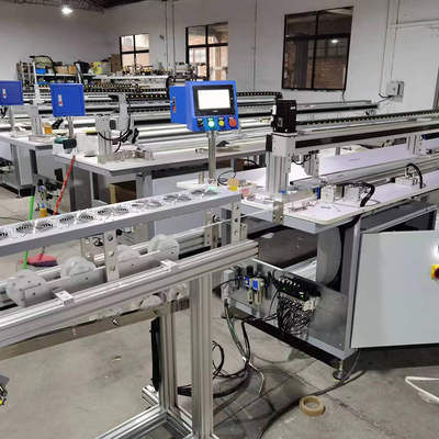 Machine de fabrication de stores de nid d'abeille hautement personnalisable et évolutif pour les applications CNC
