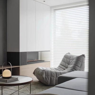 Des stores électriques à moteur Shangrila Smart avec personnalisation et structure horizontale